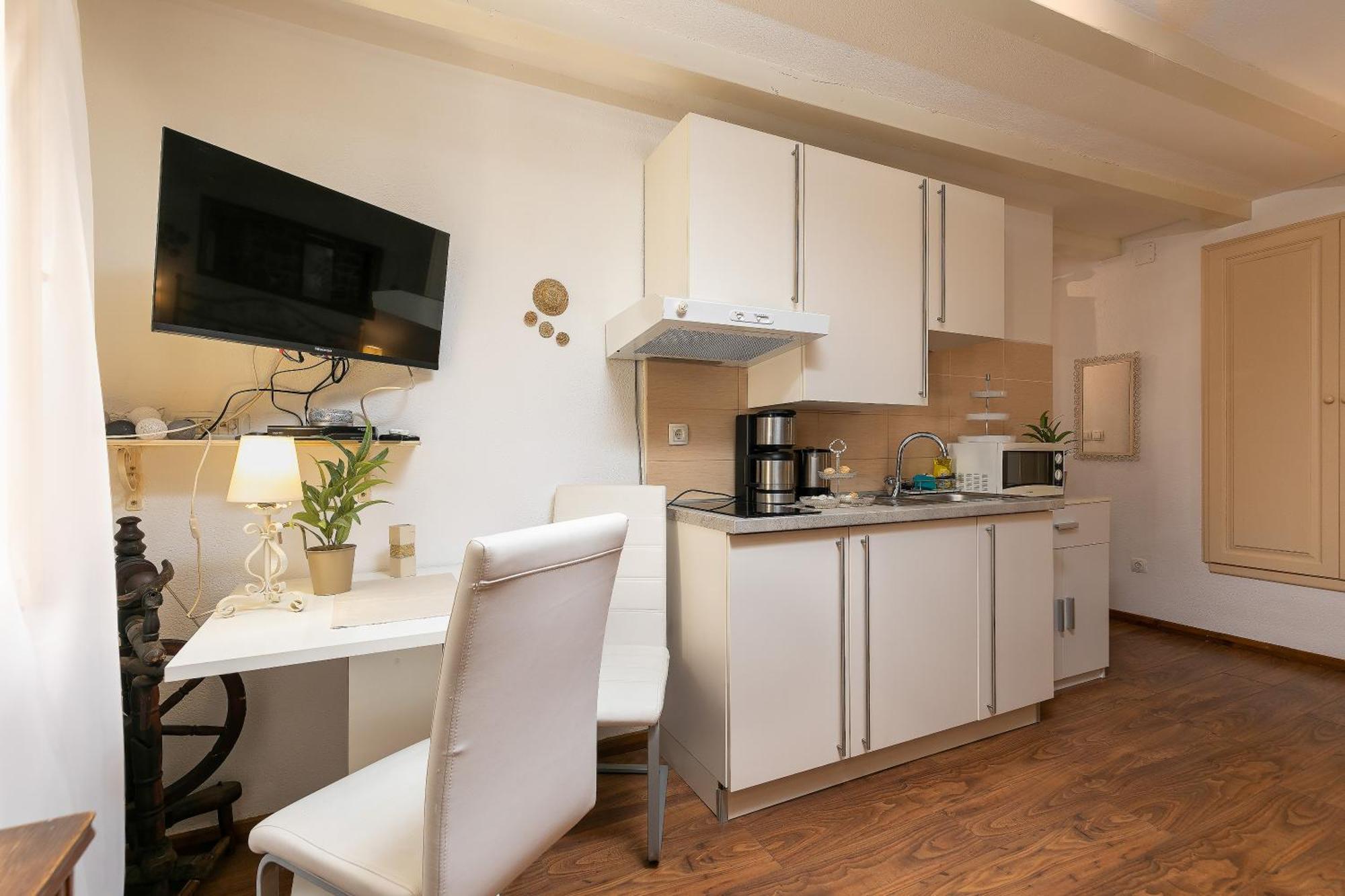 Duplex Apartment Camelia In Charming Old Town Ровинь Экстерьер фото