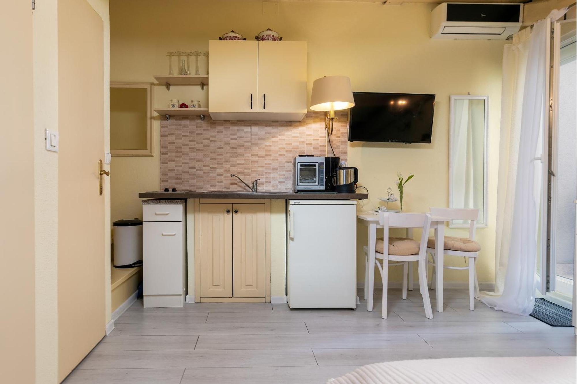 Duplex Apartment Camelia In Charming Old Town Ровинь Экстерьер фото