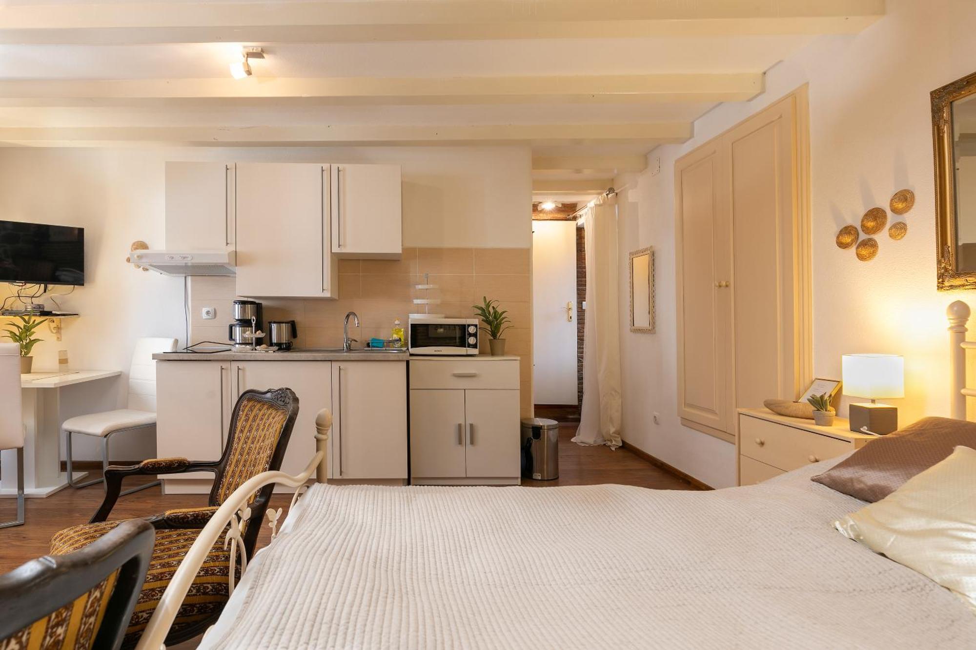 Duplex Apartment Camelia In Charming Old Town Ровинь Экстерьер фото